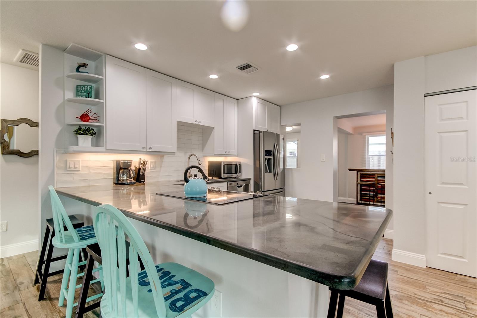 1907 2nd St Property Photo 15