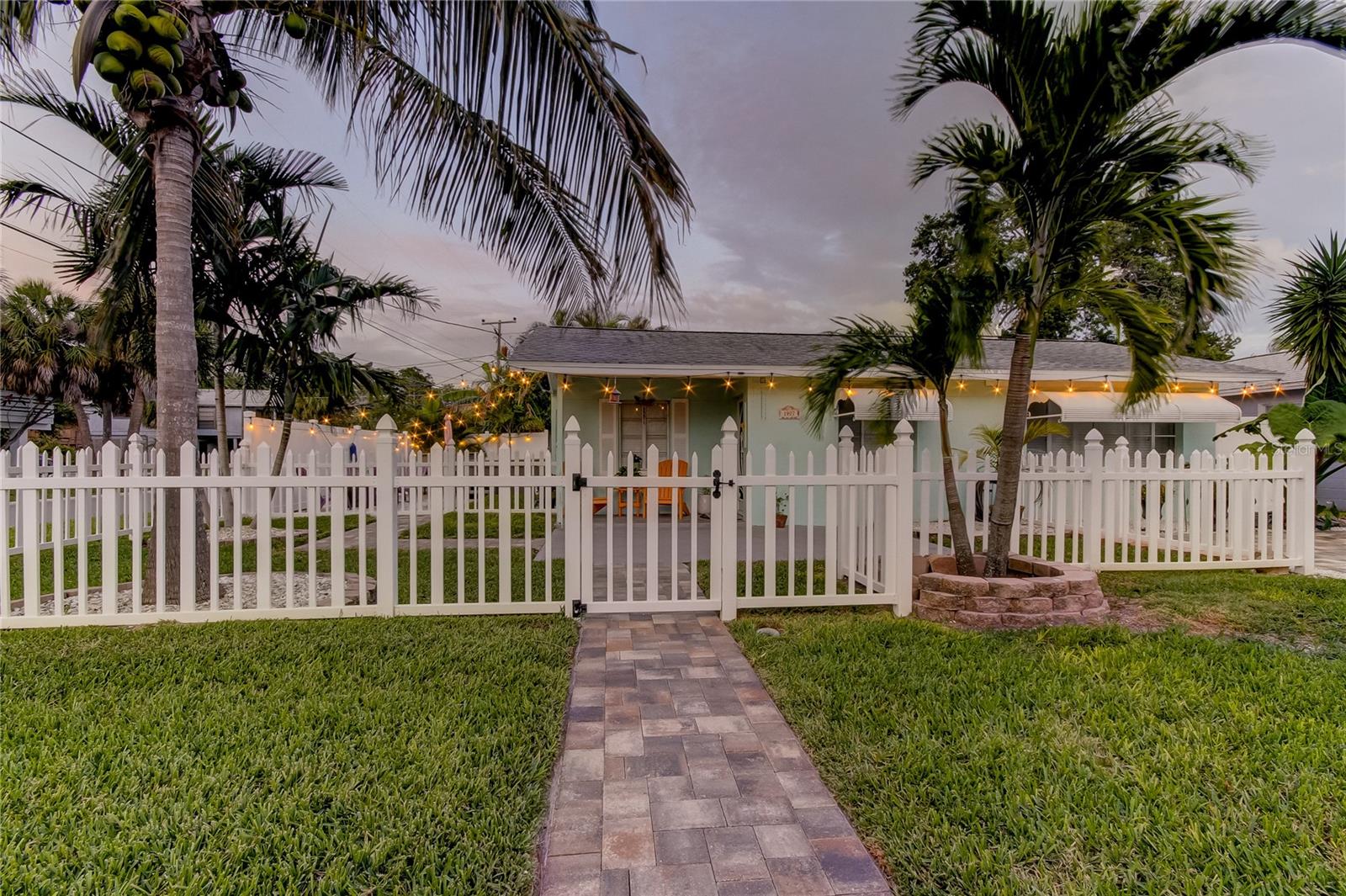 1907 2nd St Property Photo 36