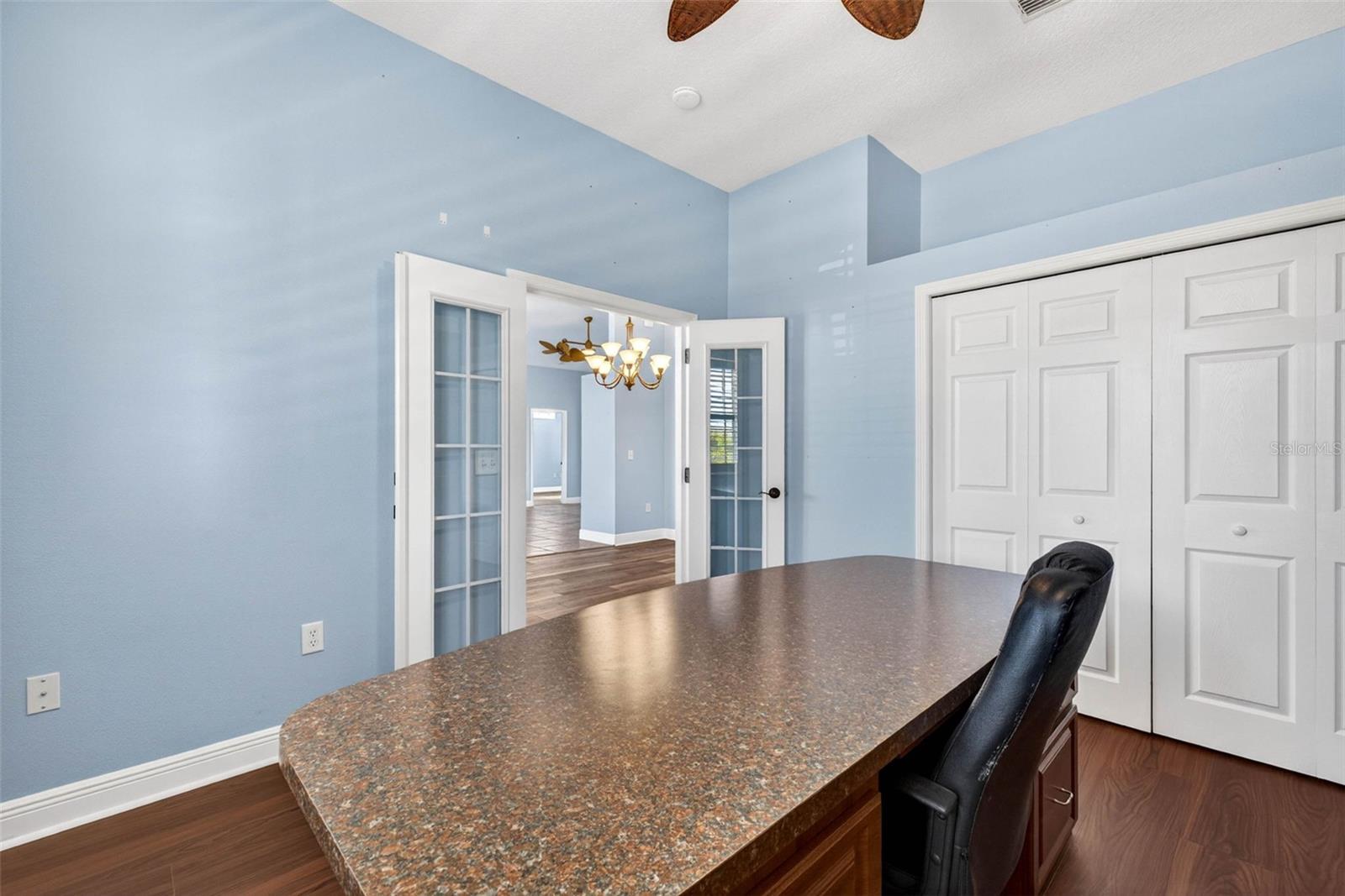 821 Blue Heron Blvd Property Photo 26