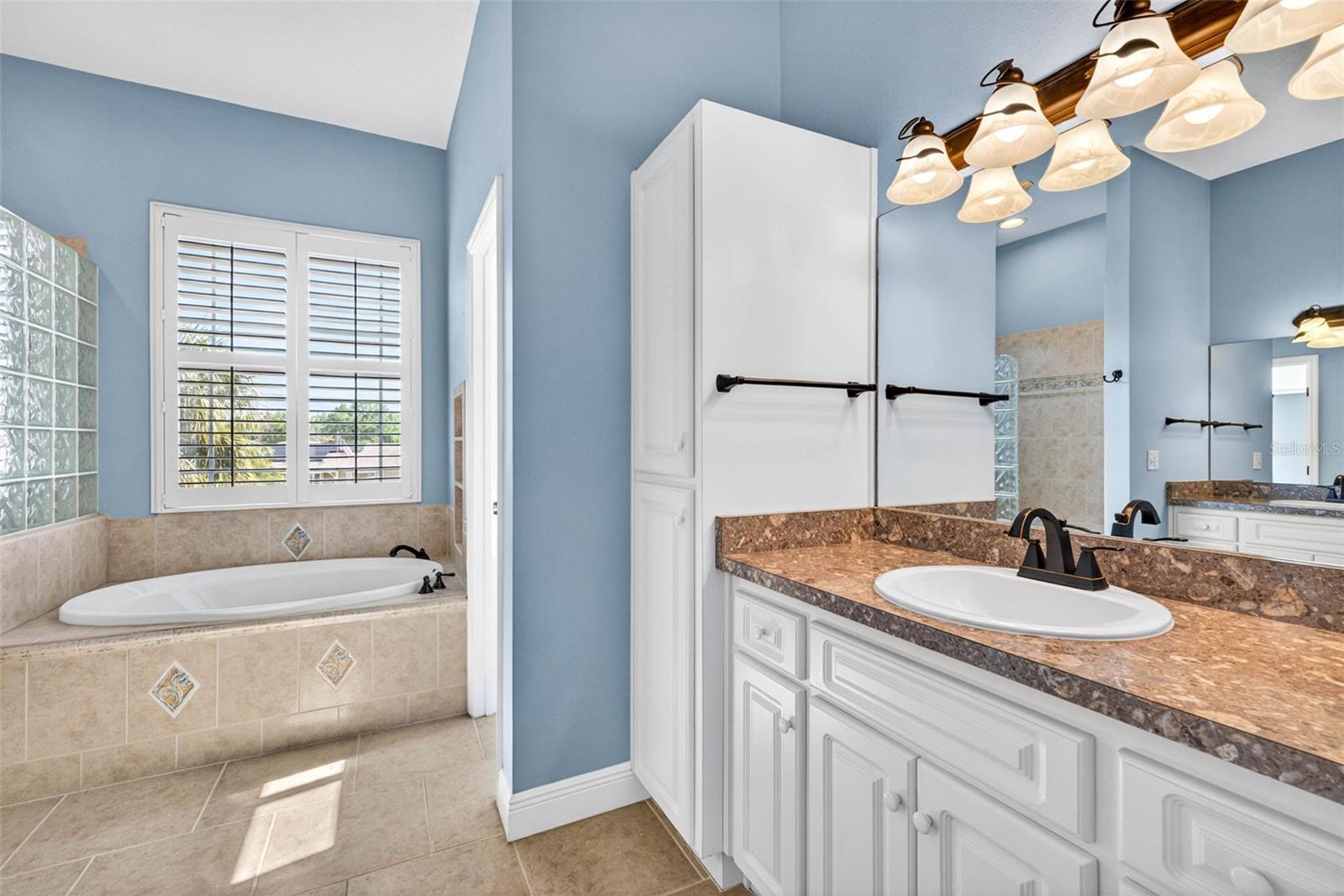 821 Blue Heron Blvd Property Photo 43