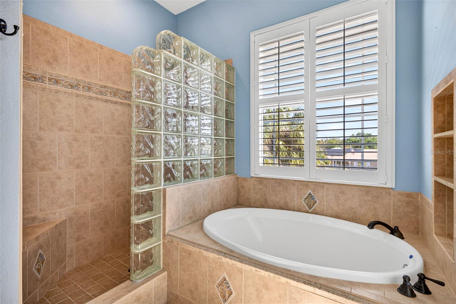 821 Blue Heron Blvd Property Photo 45
