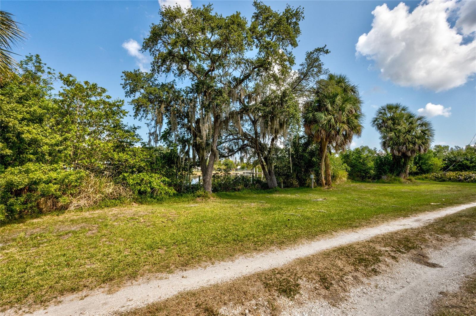 102 Dickman Dr Sw Property Photo 44