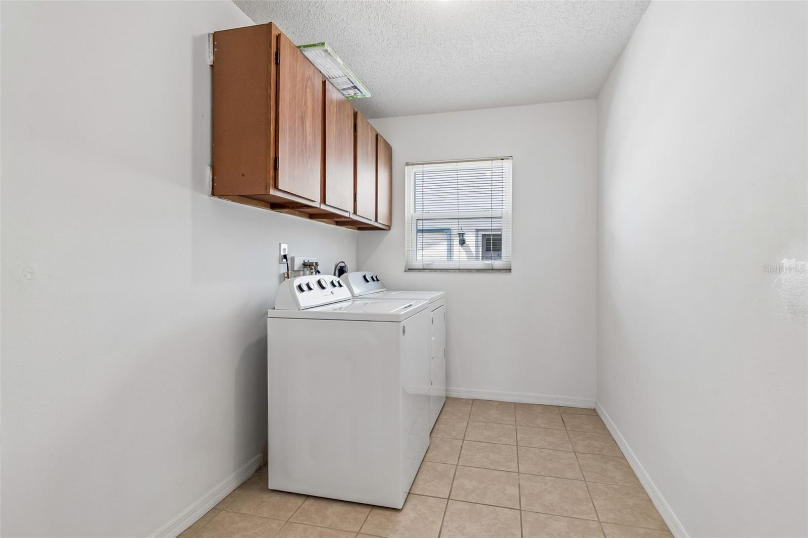 209 Genet Ct Property Photo 15