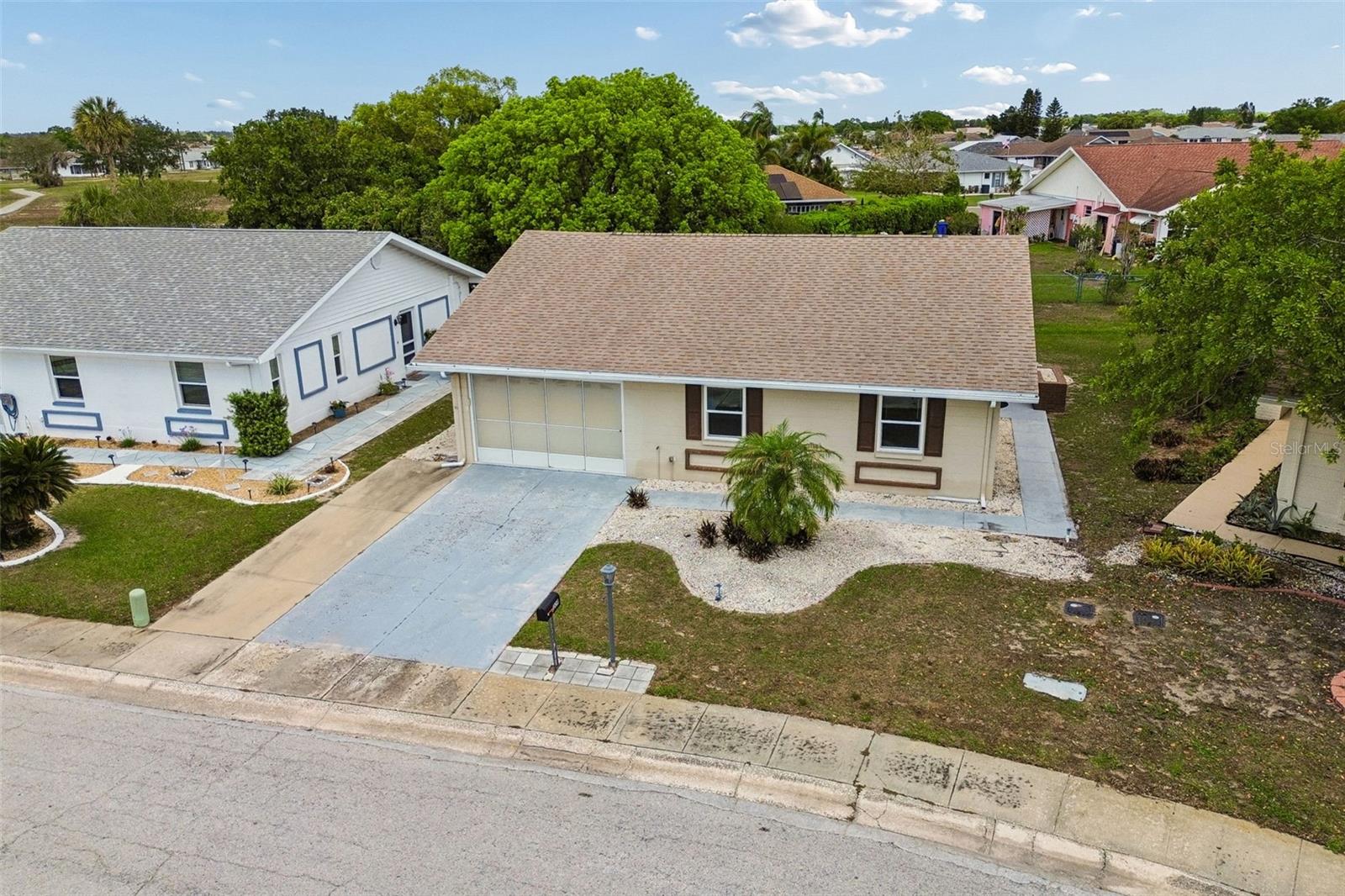 209 Genet Ct Property Photo 30