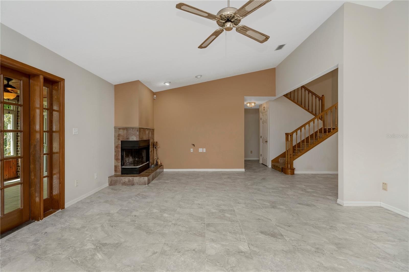 785 Duque Rd Property Photo 12