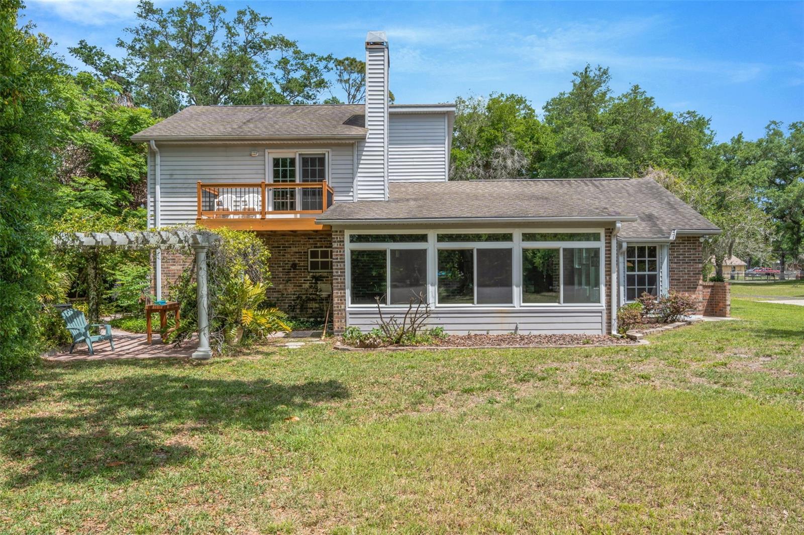 785 Duque Rd Property Photo 44