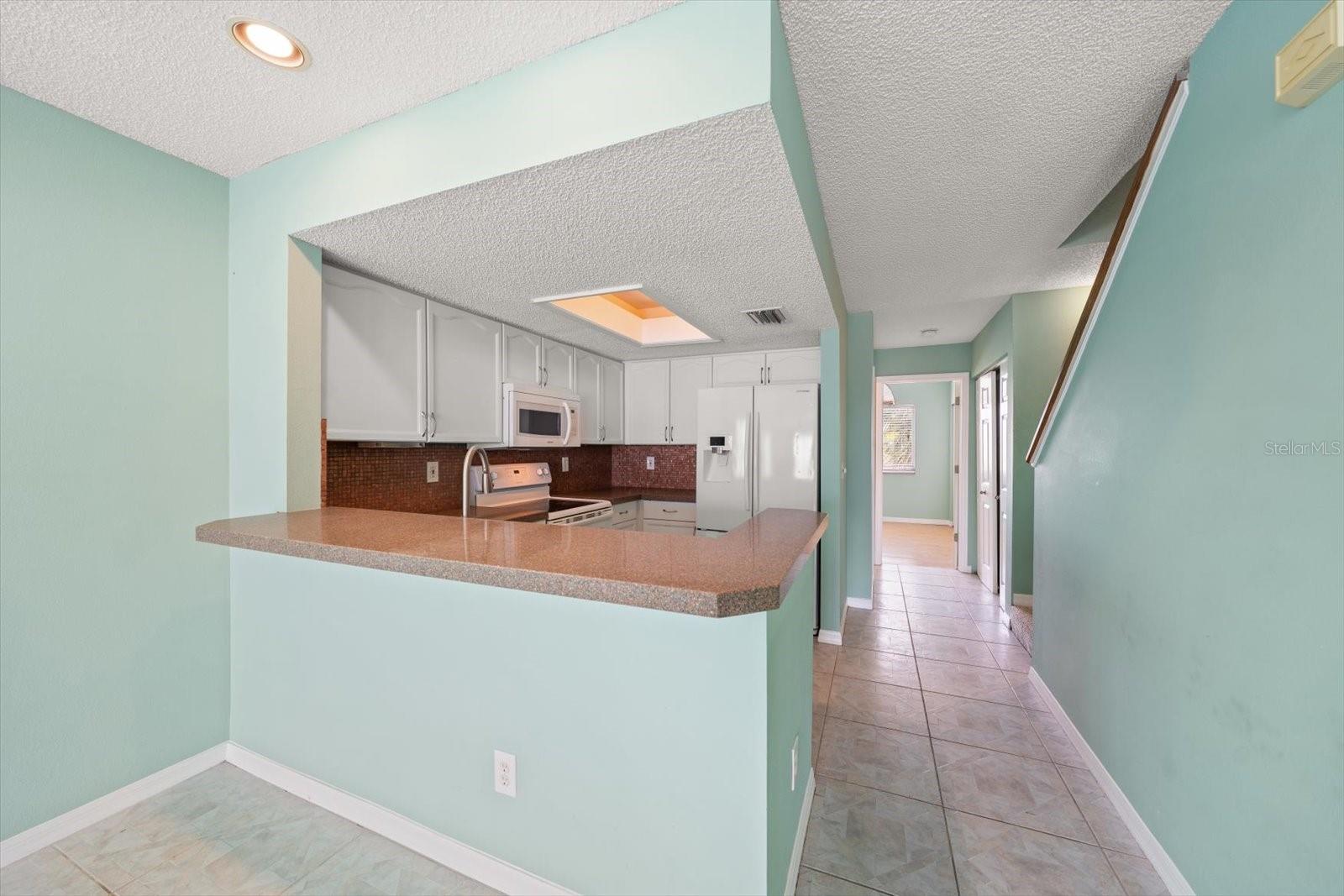 124 Marcdale Blvd Property Photo 6