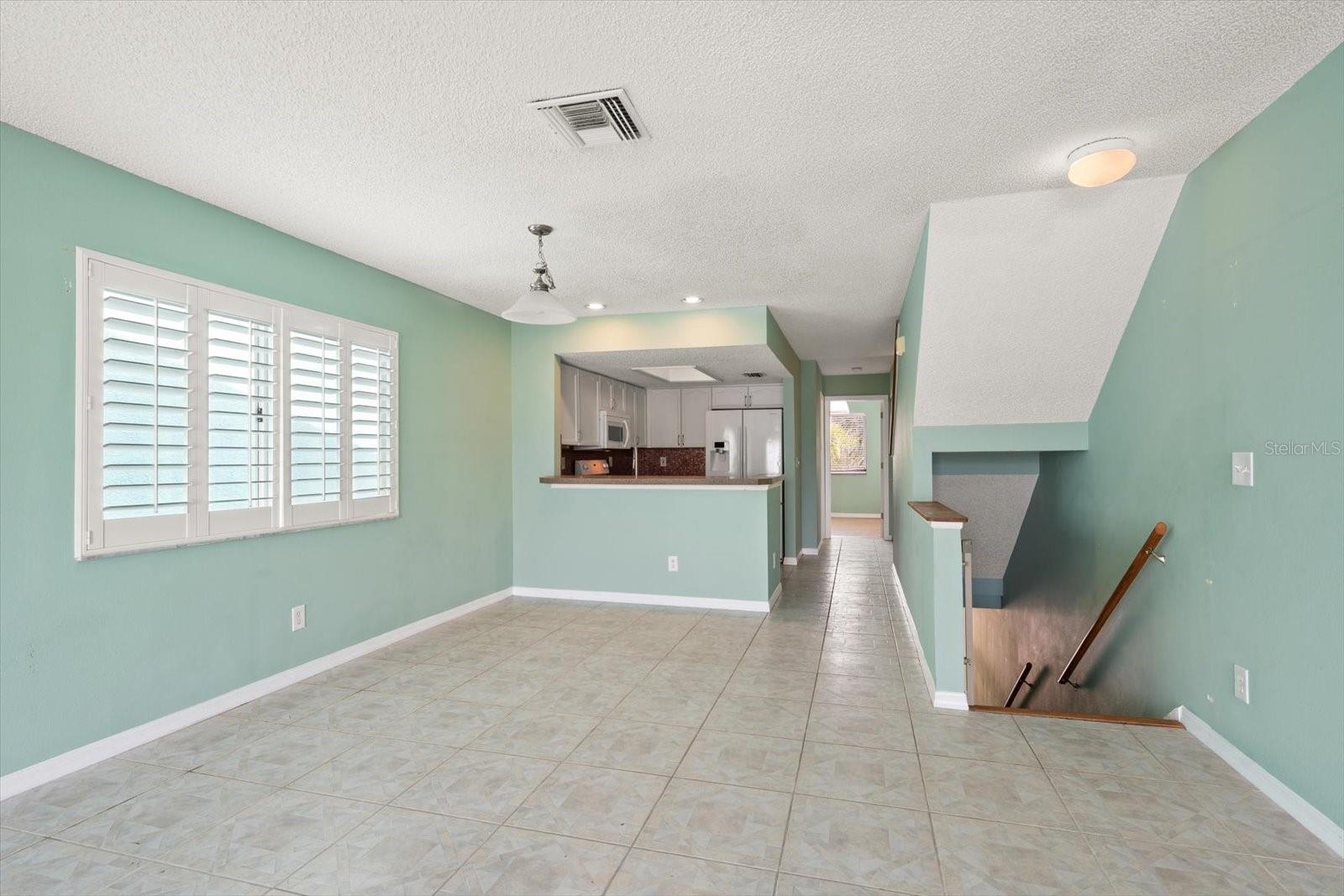 124 Marcdale Blvd Property Photo 8