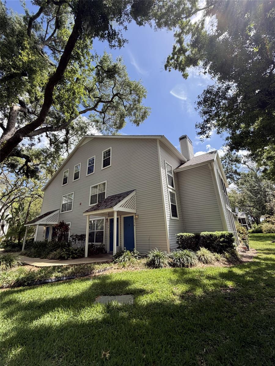 3156 Valley Oaks Dr #614 Property Photo 1