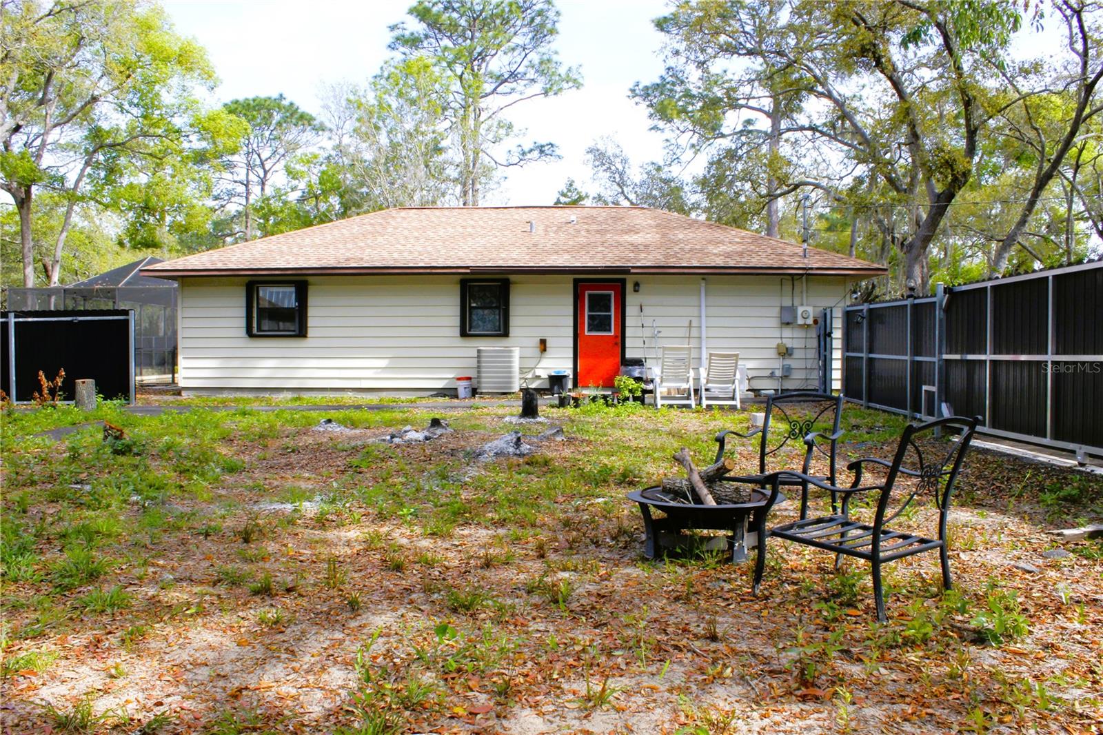 3201 Bartlett St Property Photo 8