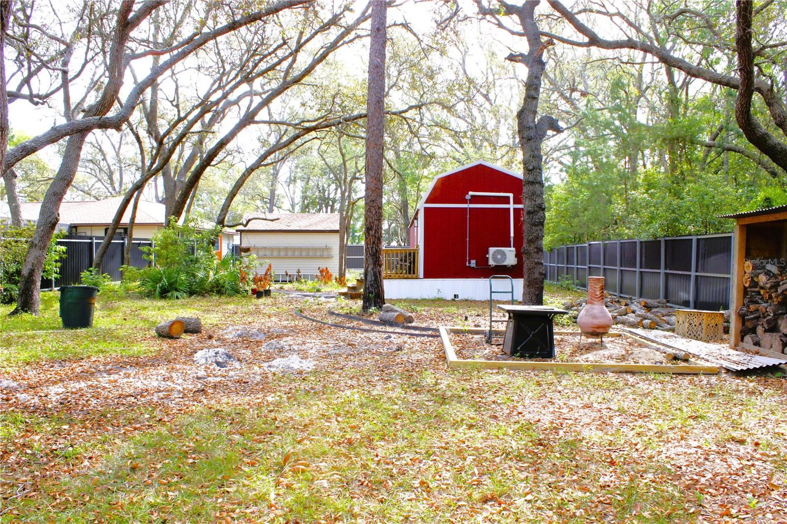 3201 Bartlett St Property Photo 55