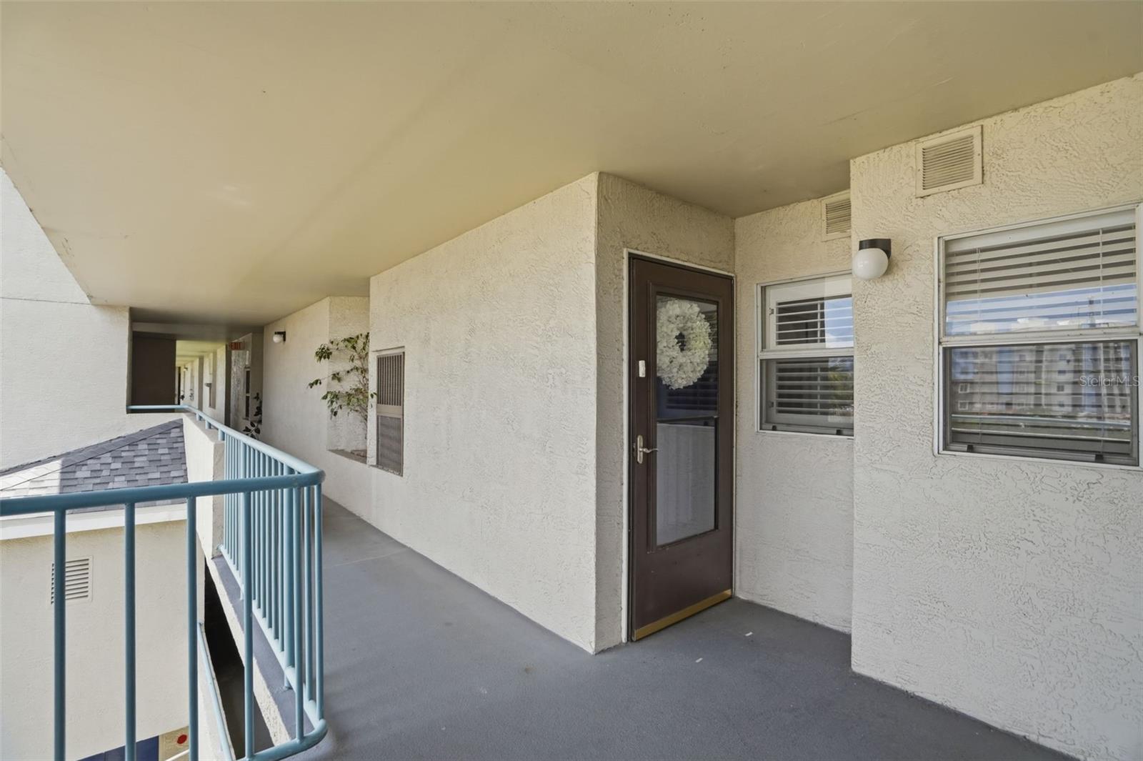 5557 Sea Forest Dr #215 Property Photo 2