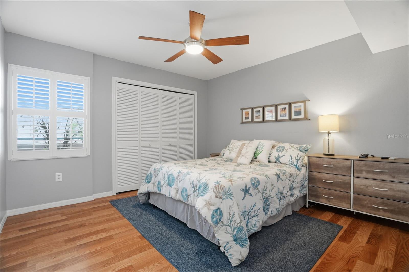 5557 Sea Forest Dr #215 Property Photo 6