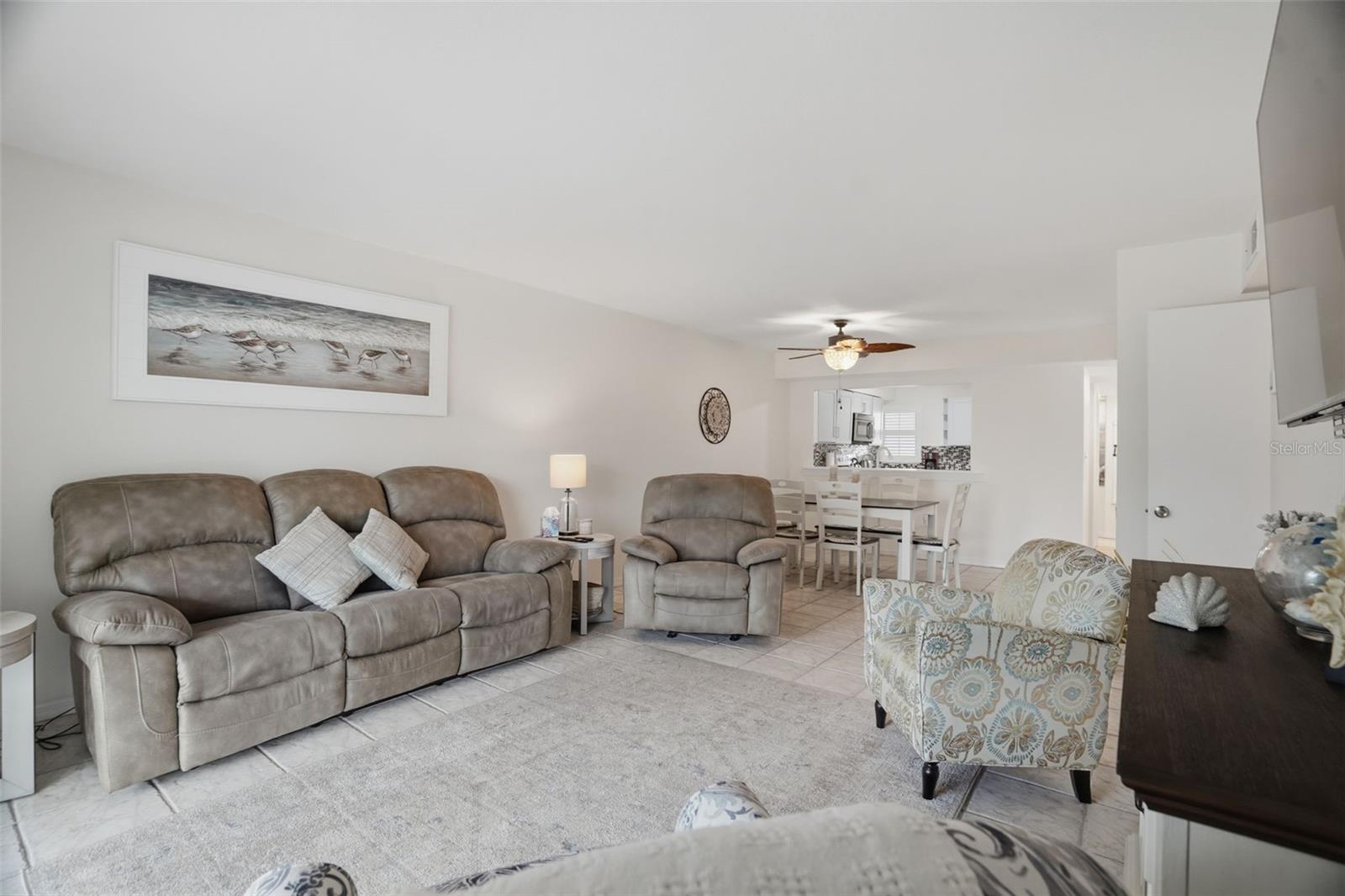 5557 Sea Forest Dr #215 Property Photo 16