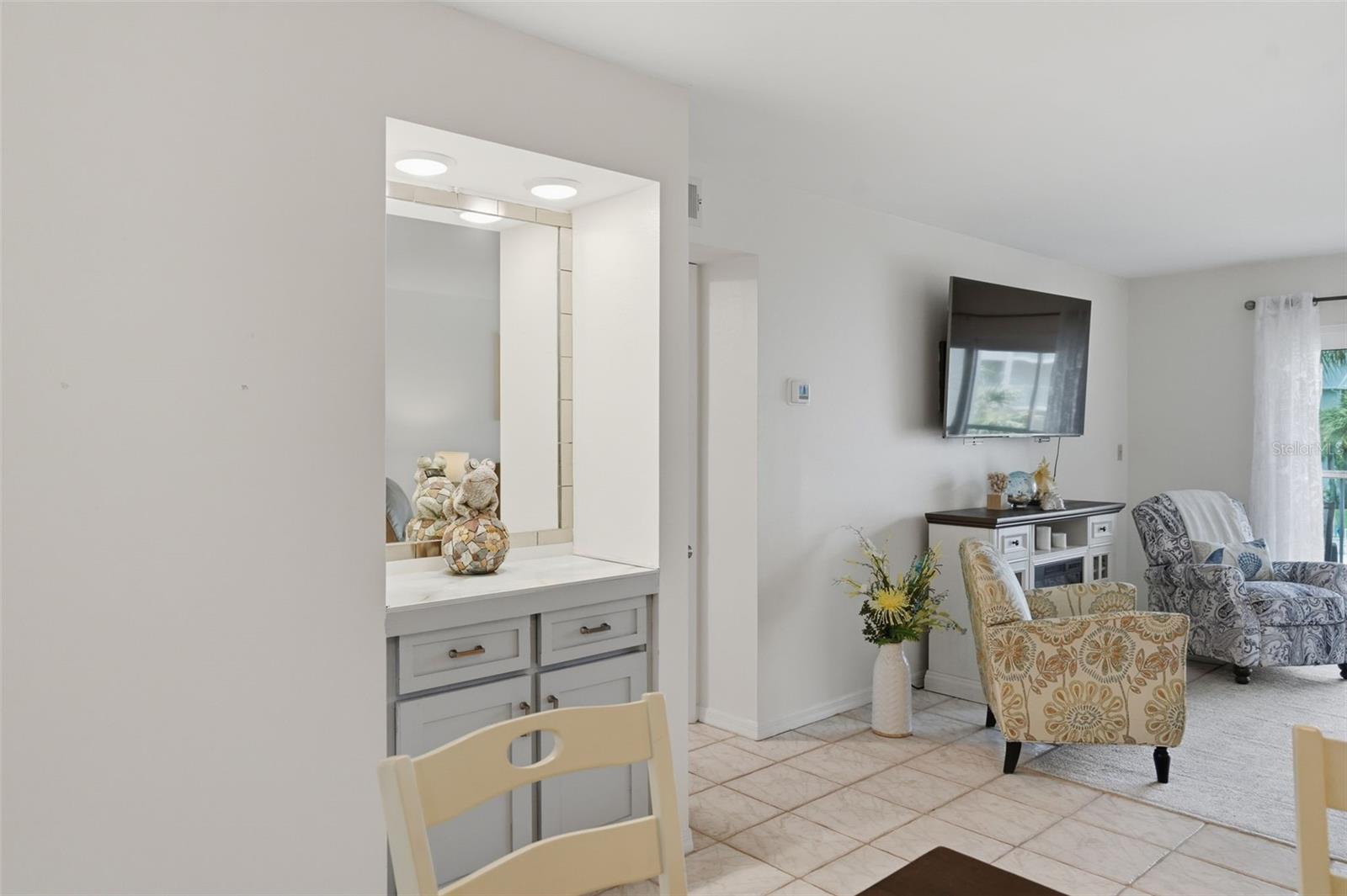 5557 Sea Forest Dr #215 Property Photo 18