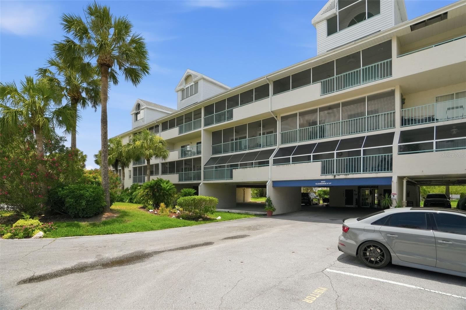 5557 Sea Forest Dr #215 Property Photo 27