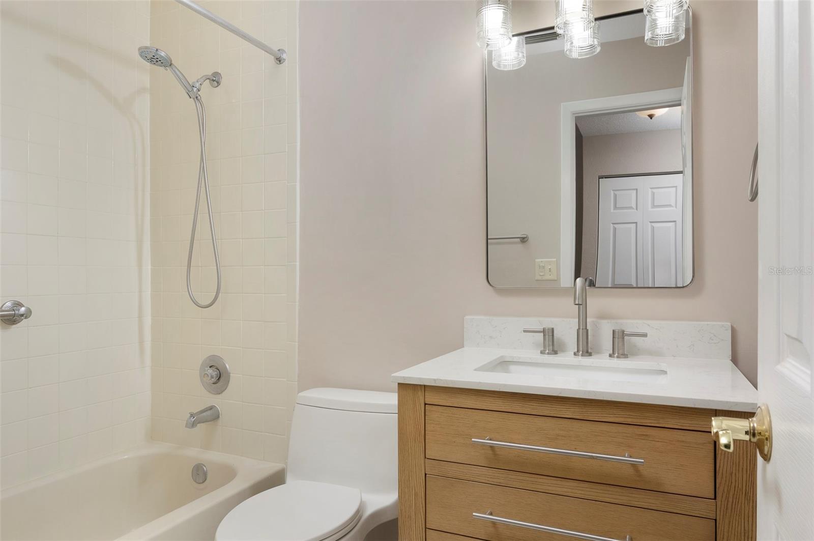 491 St Tropez Cir Ne Property Photo 19