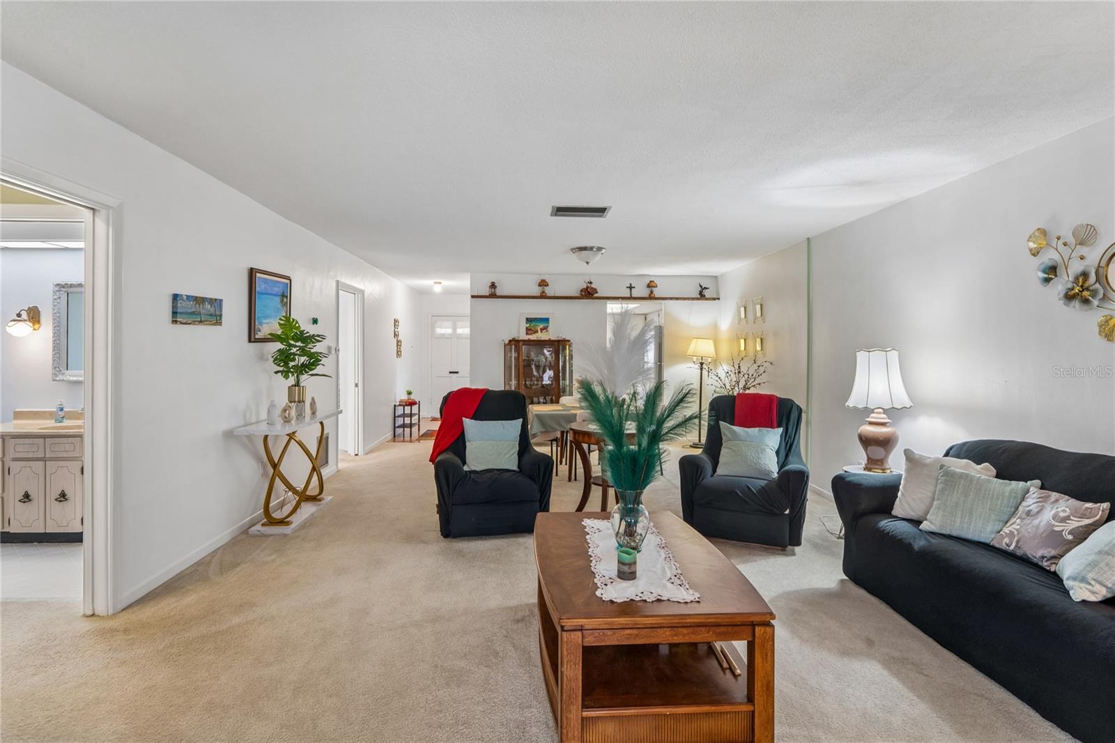 1611 S Lake Ave #1 Property Photo 12
