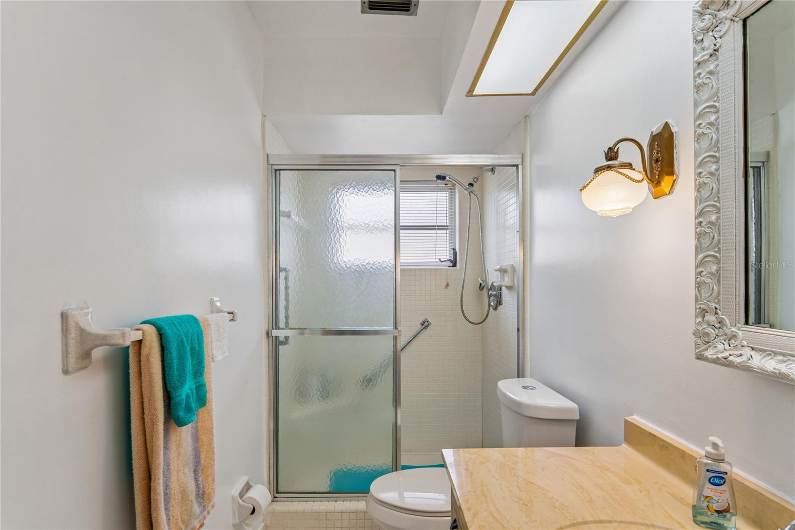 1611 S Lake Ave #1 Property Photo 19