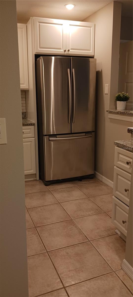 3295 Fox Chase #105 Property Photo 2