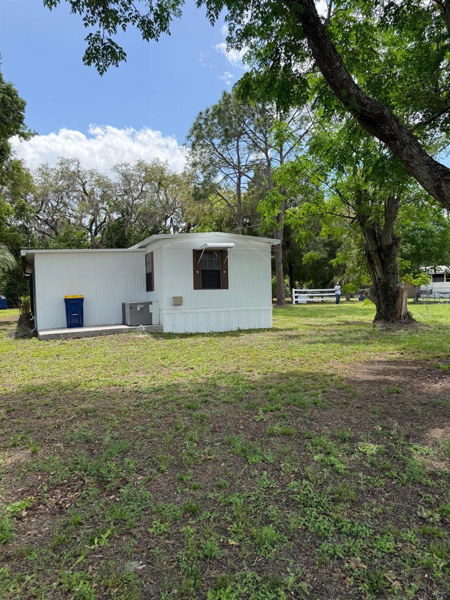 37021 Pauls Dr Property Photo 6