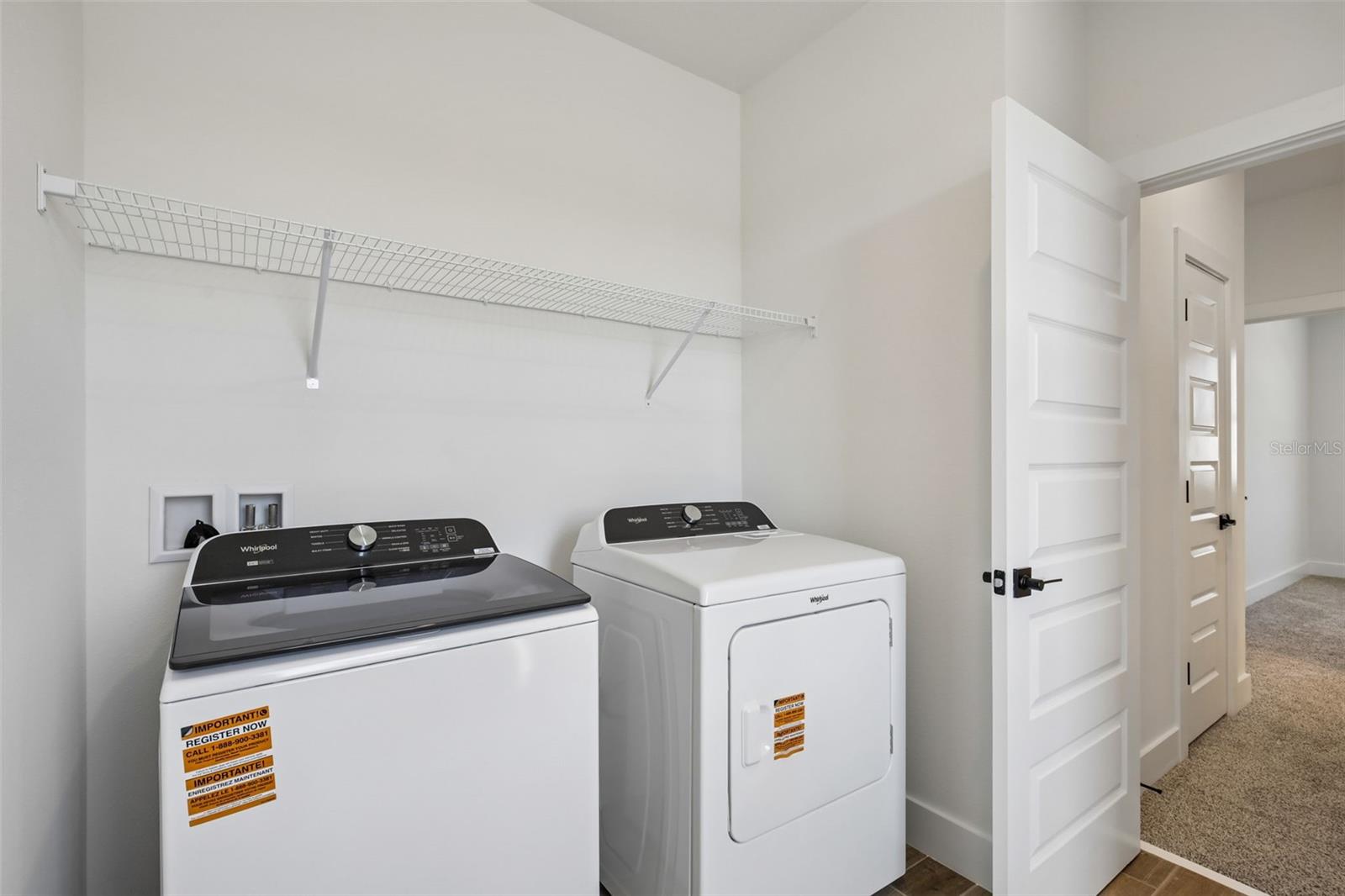184 Shady Edge Loop Property Photo 33