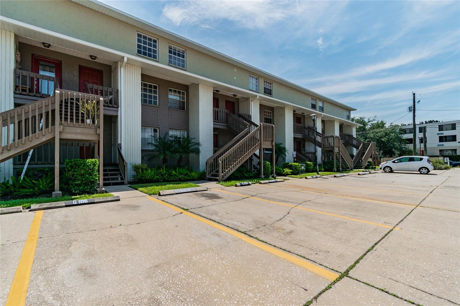 4875 W Mcelroy Ave #g208 Property Photo 2