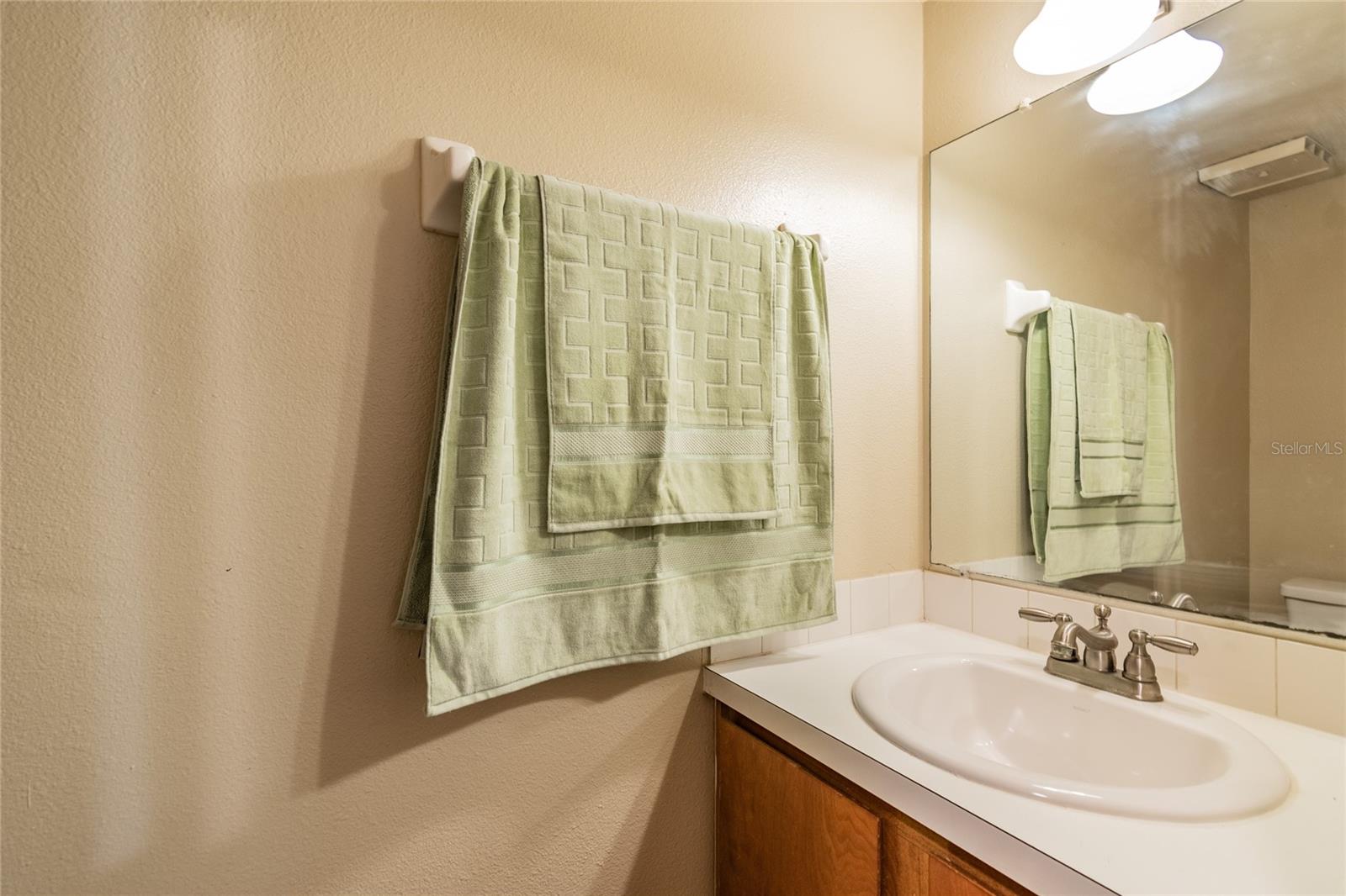 4875 W Mcelroy Ave #g208 Property Photo 13