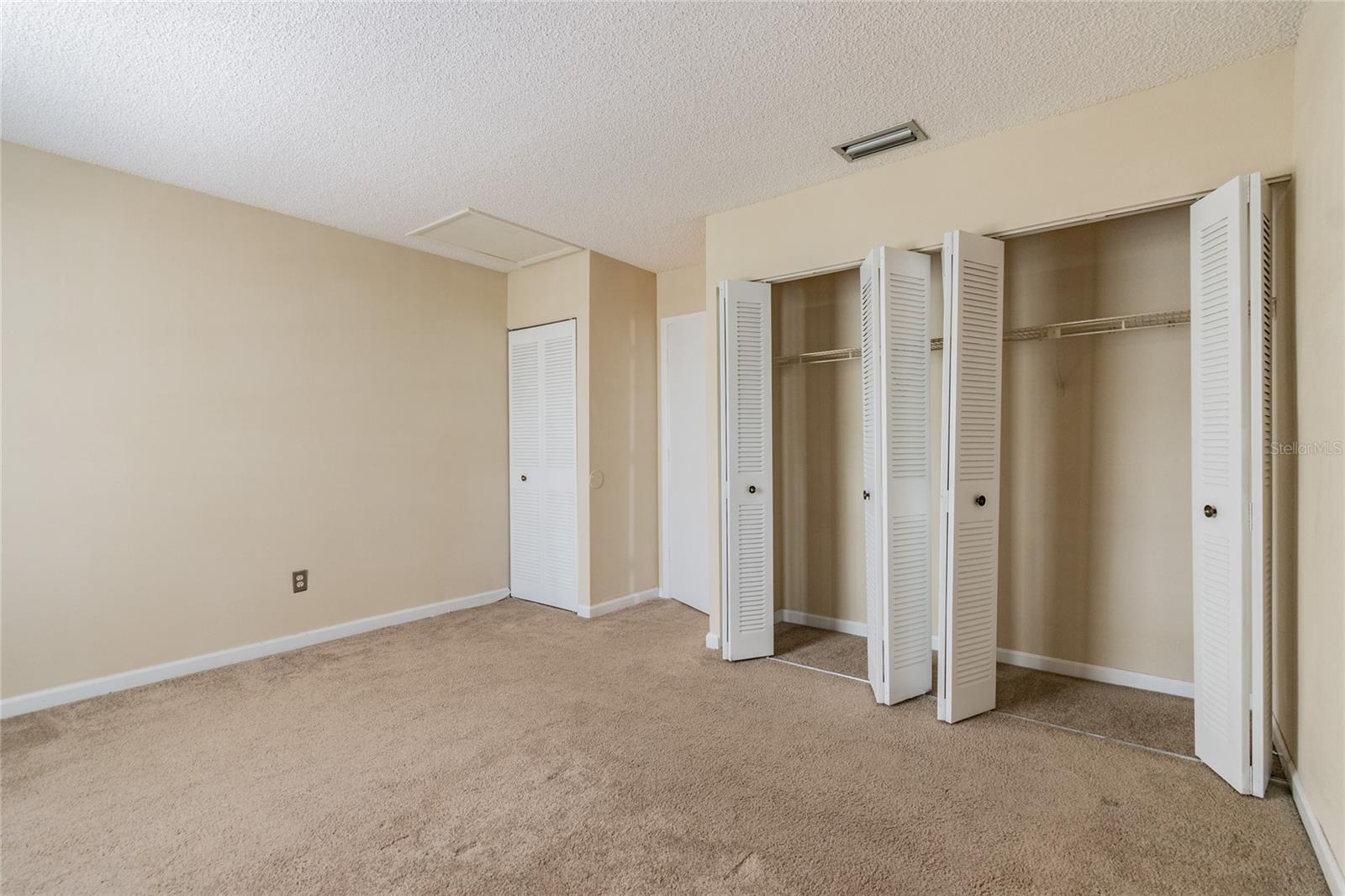 4875 W Mcelroy Ave #g208 Property Photo 20