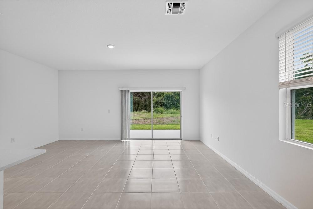 13134 Stable Pl Property Photo 3