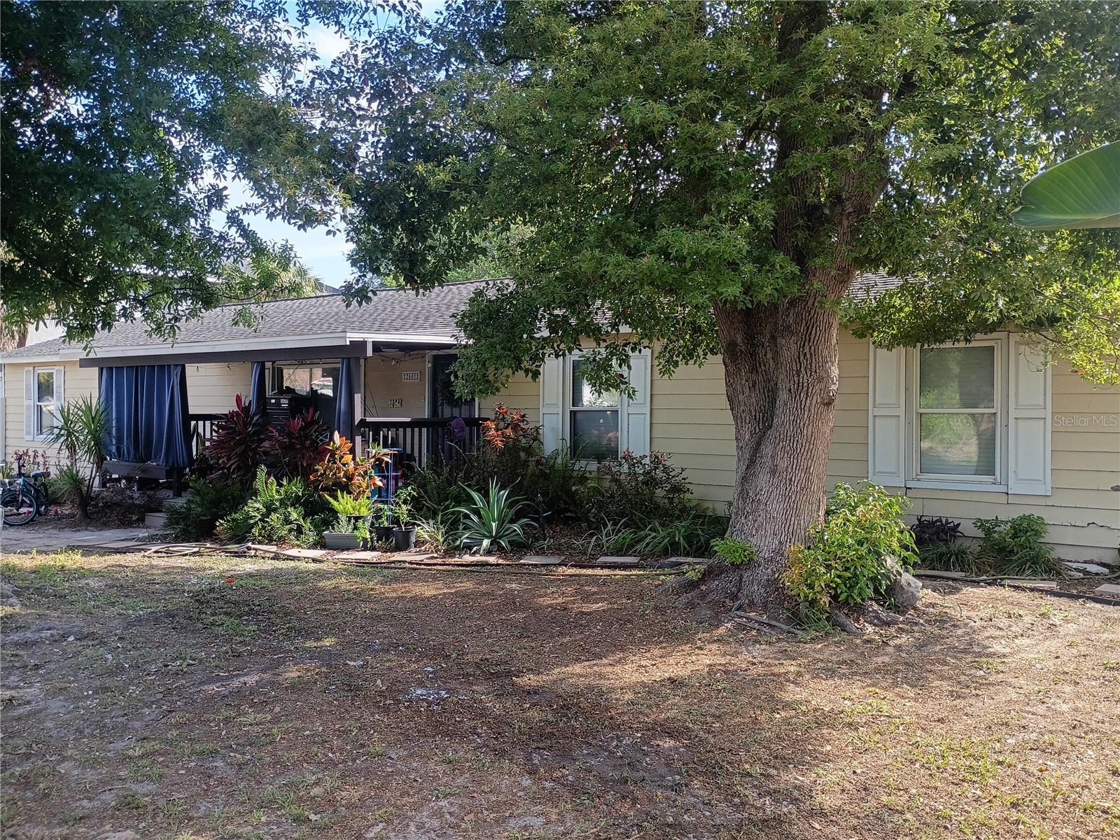 2601 MANATEE HARBOR DR