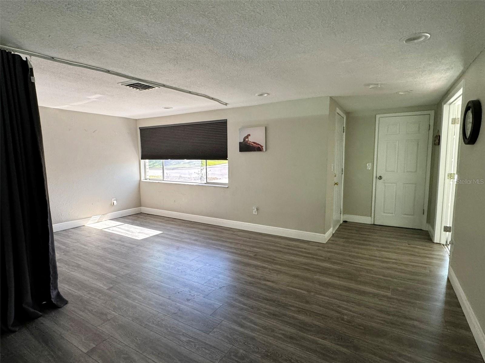 12302 Cobble Stone Dr Property Photo 6