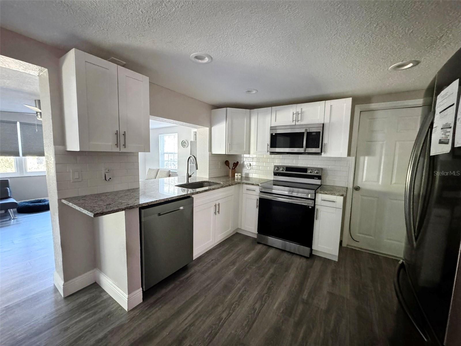 12302 Cobble Stone Dr Property Photo 10