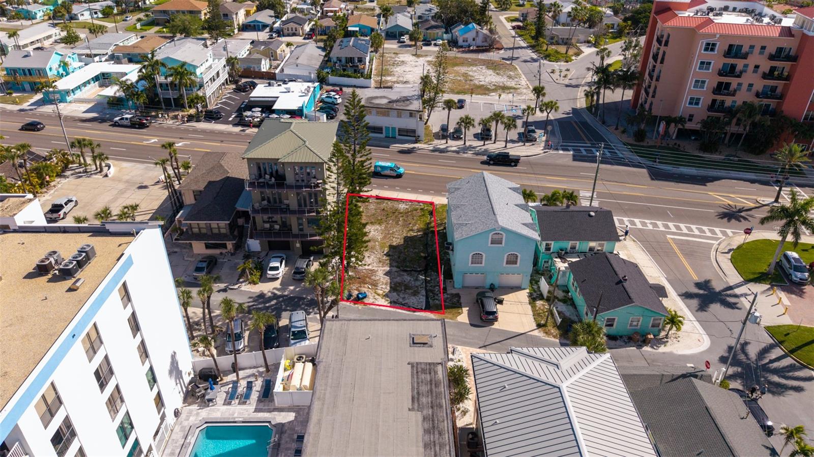 13304 Gulf Blvd Property Photo 3