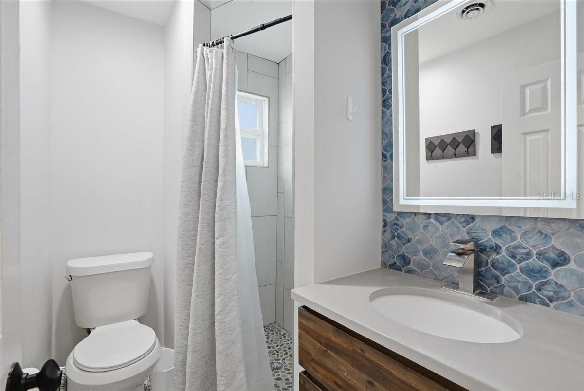 130 86th Ter Property Photo 13