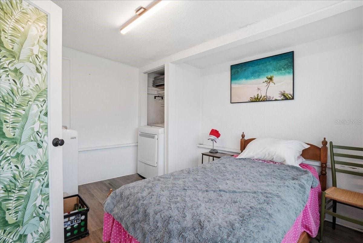130 86th Ter Property Photo 16