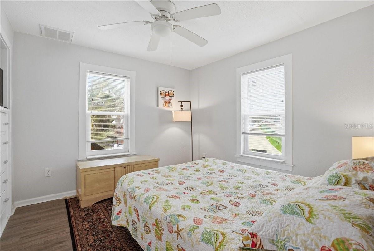 130 86th Ter Property Photo 18
