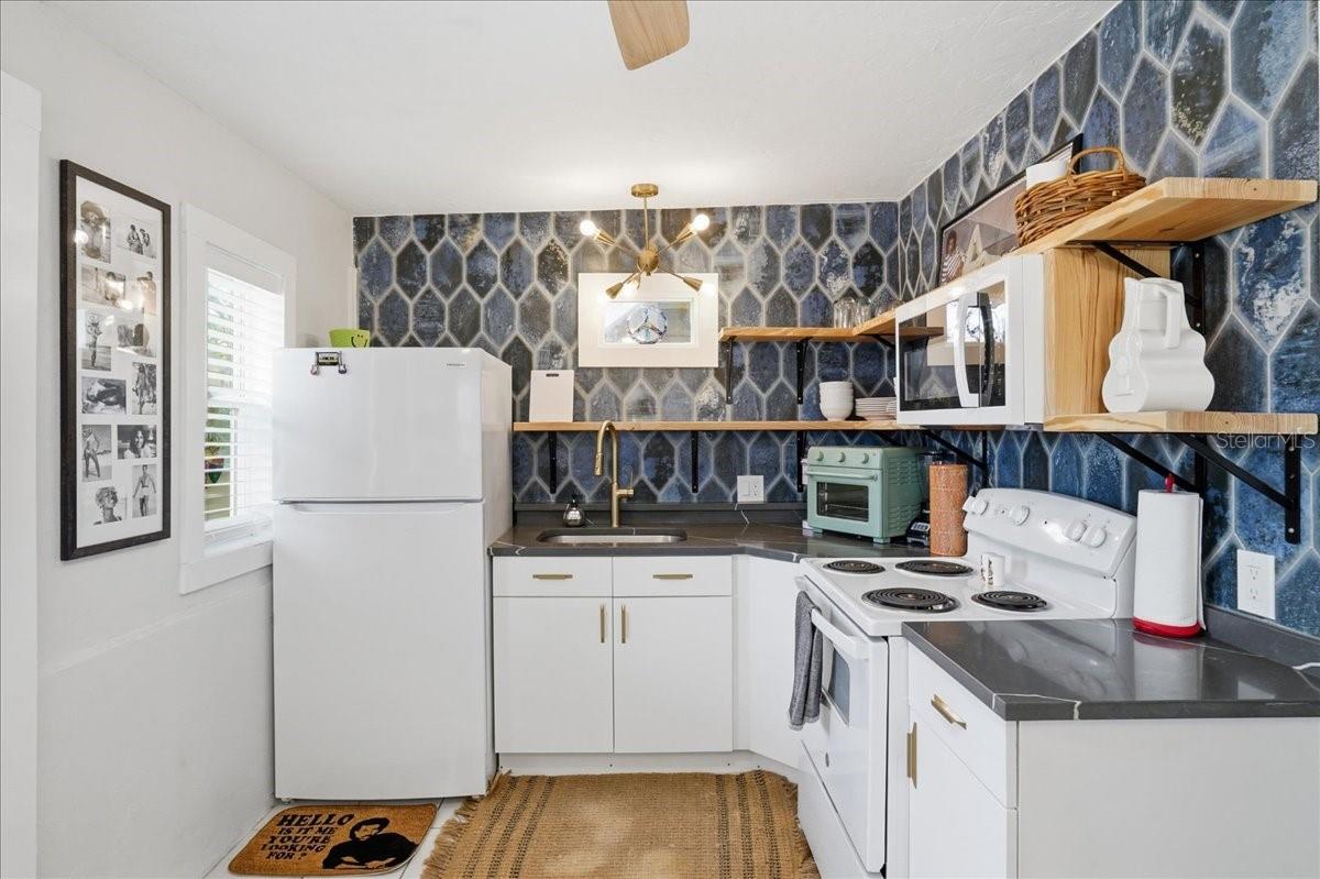130 86th Ter Property Photo 28
