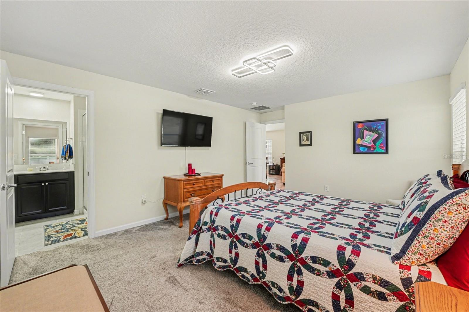 143 Pershing St Property Photo 15