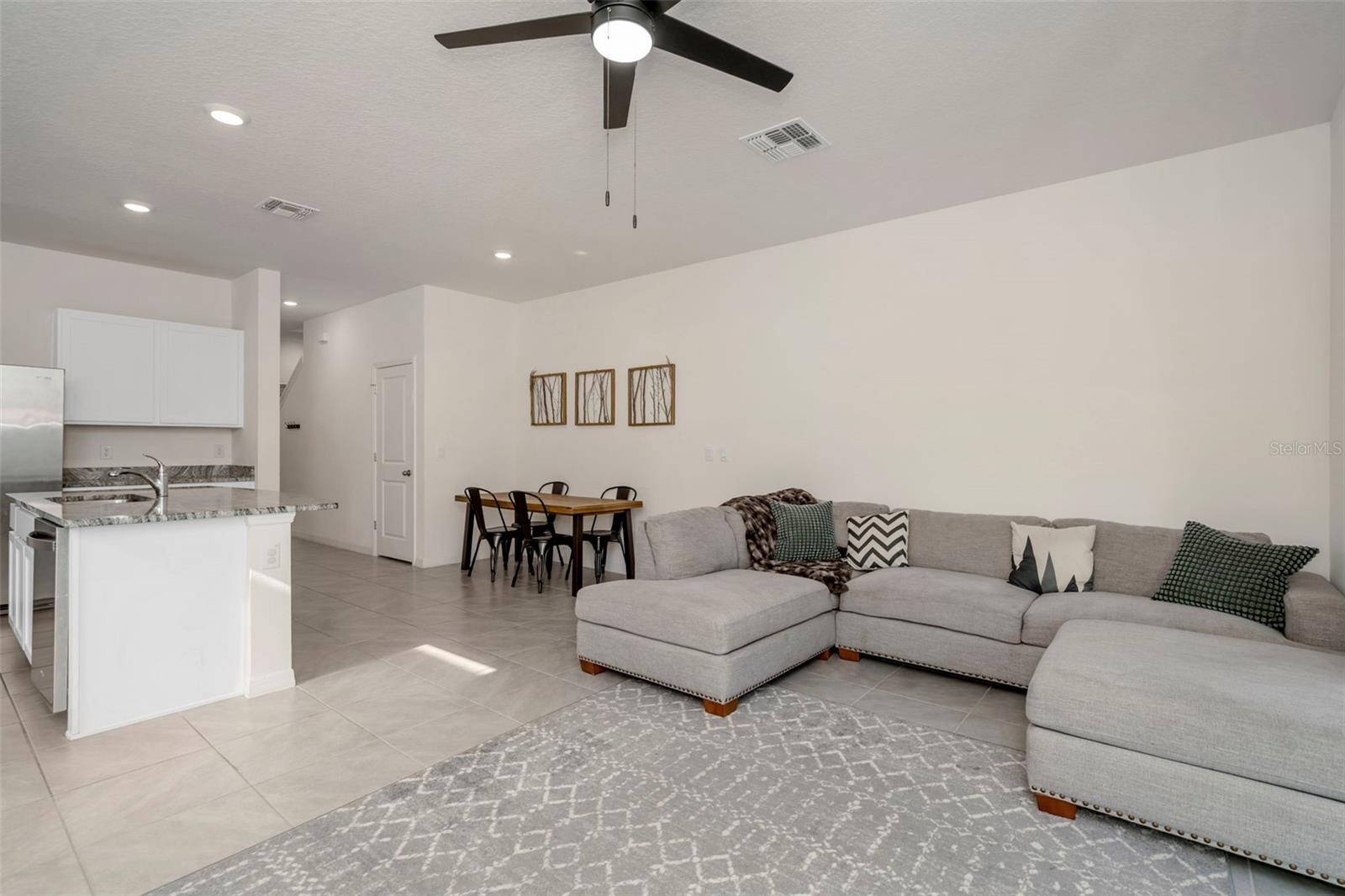 17226 Amber Aspen Way Property Photo 11