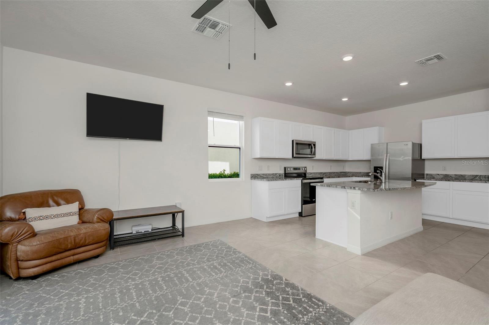 17226 Amber Aspen Way Property Photo 12