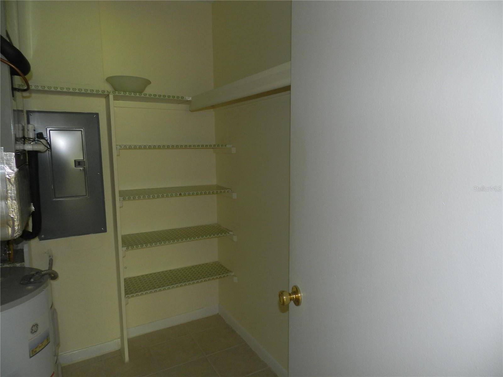TB8495626 Property Photo 22