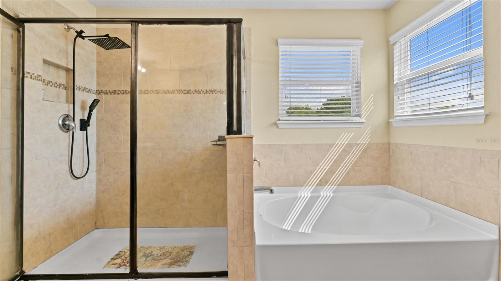 11620 Warren Oaks Pl Property Photo 26
