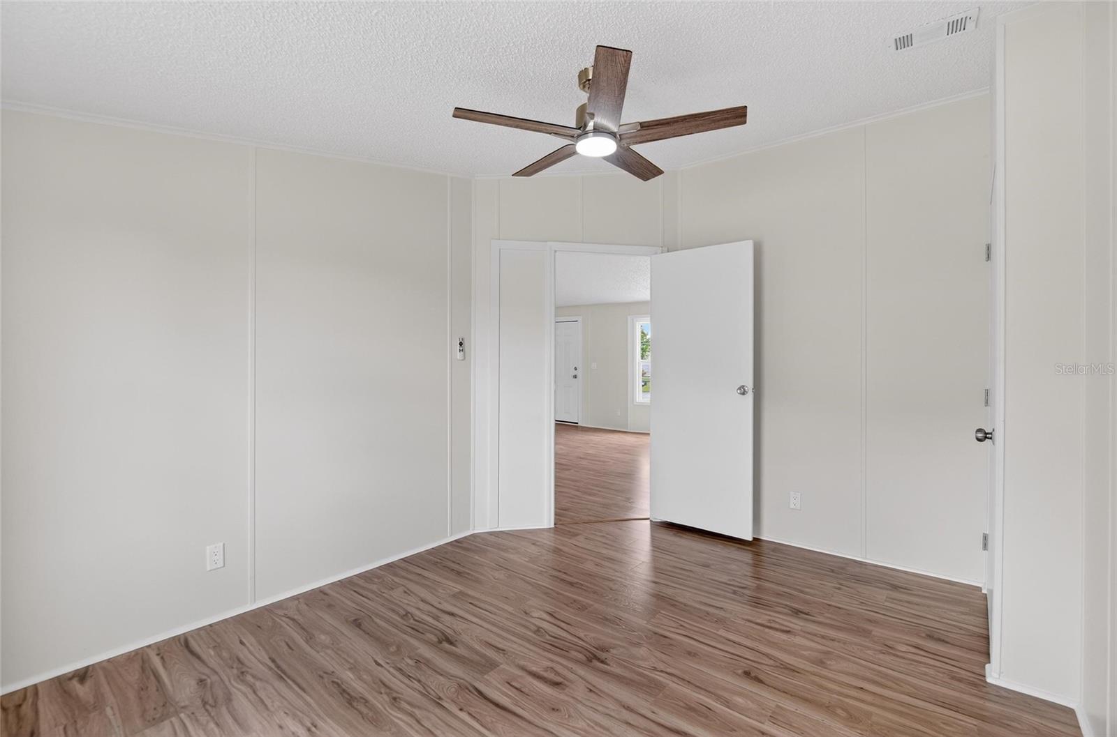 9150 Wood Terrace Dr Property Photo 33