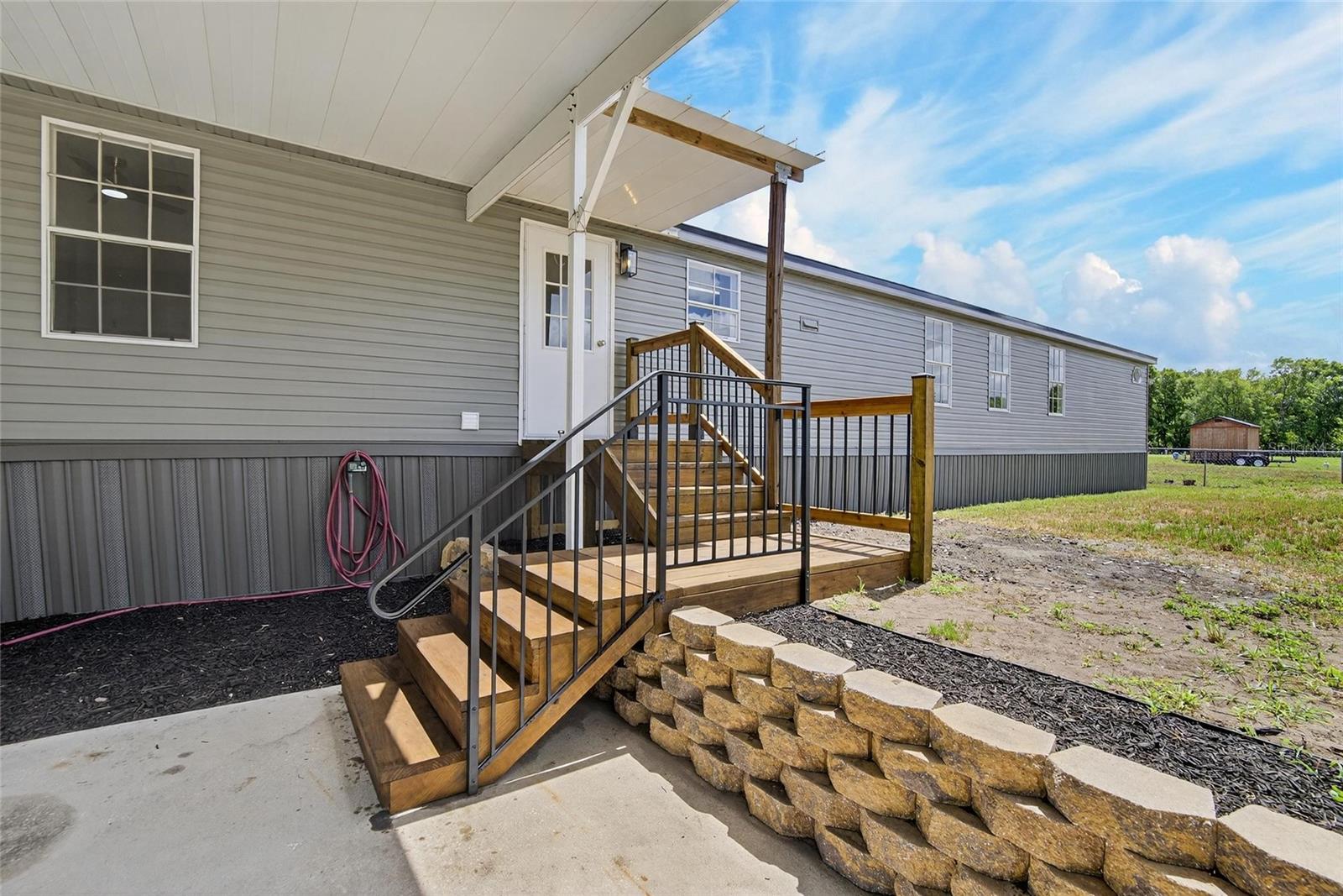 9150 Wood Terrace Dr Property Photo 45