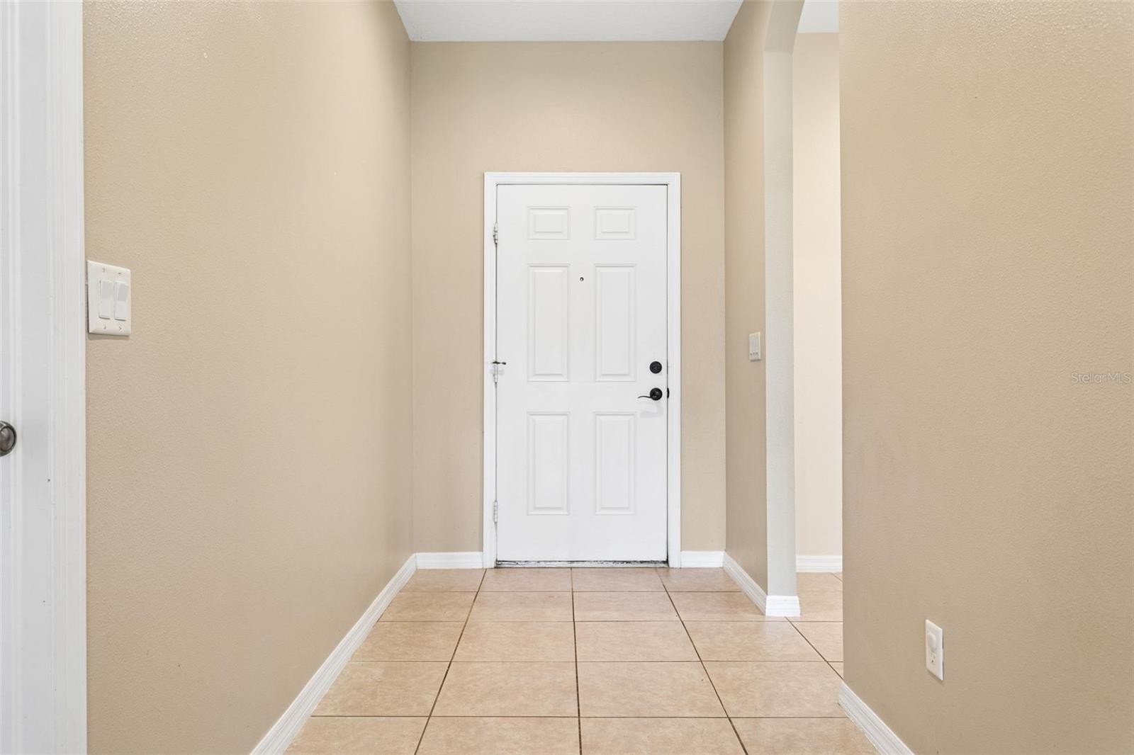 3033 Gem Luster Ct Property Photo 4