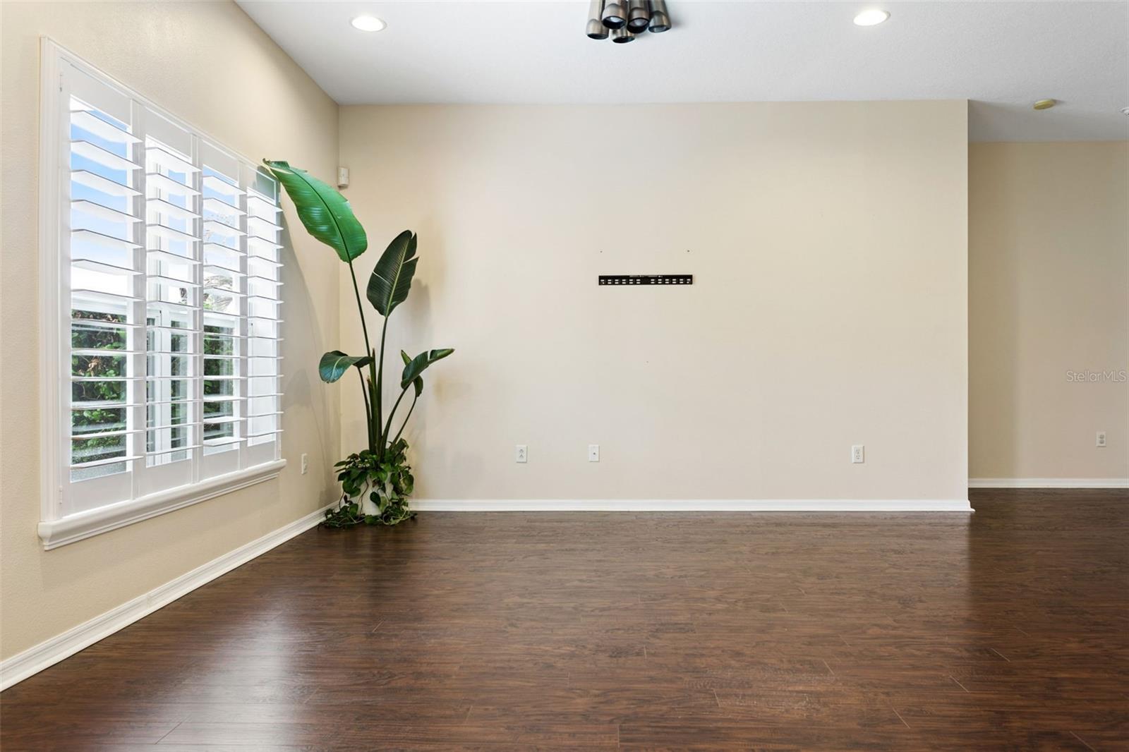 3033 Gem Luster Ct Property Photo 9