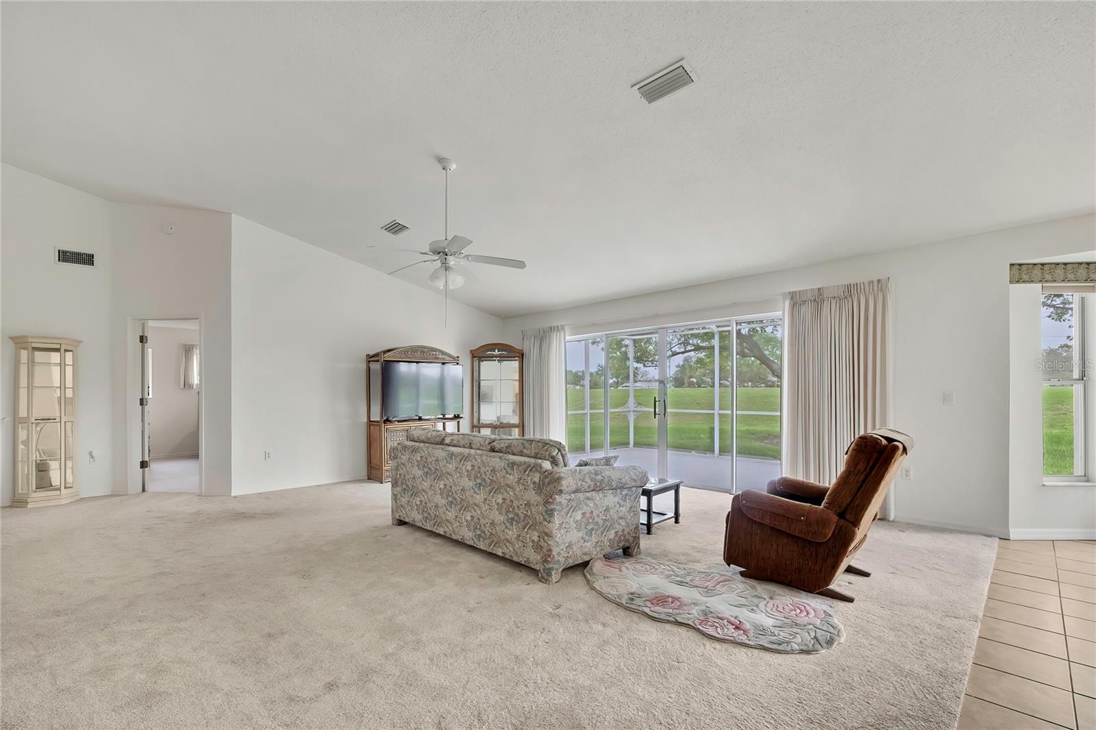 11203 Sun Tree Rd Property Photo 10