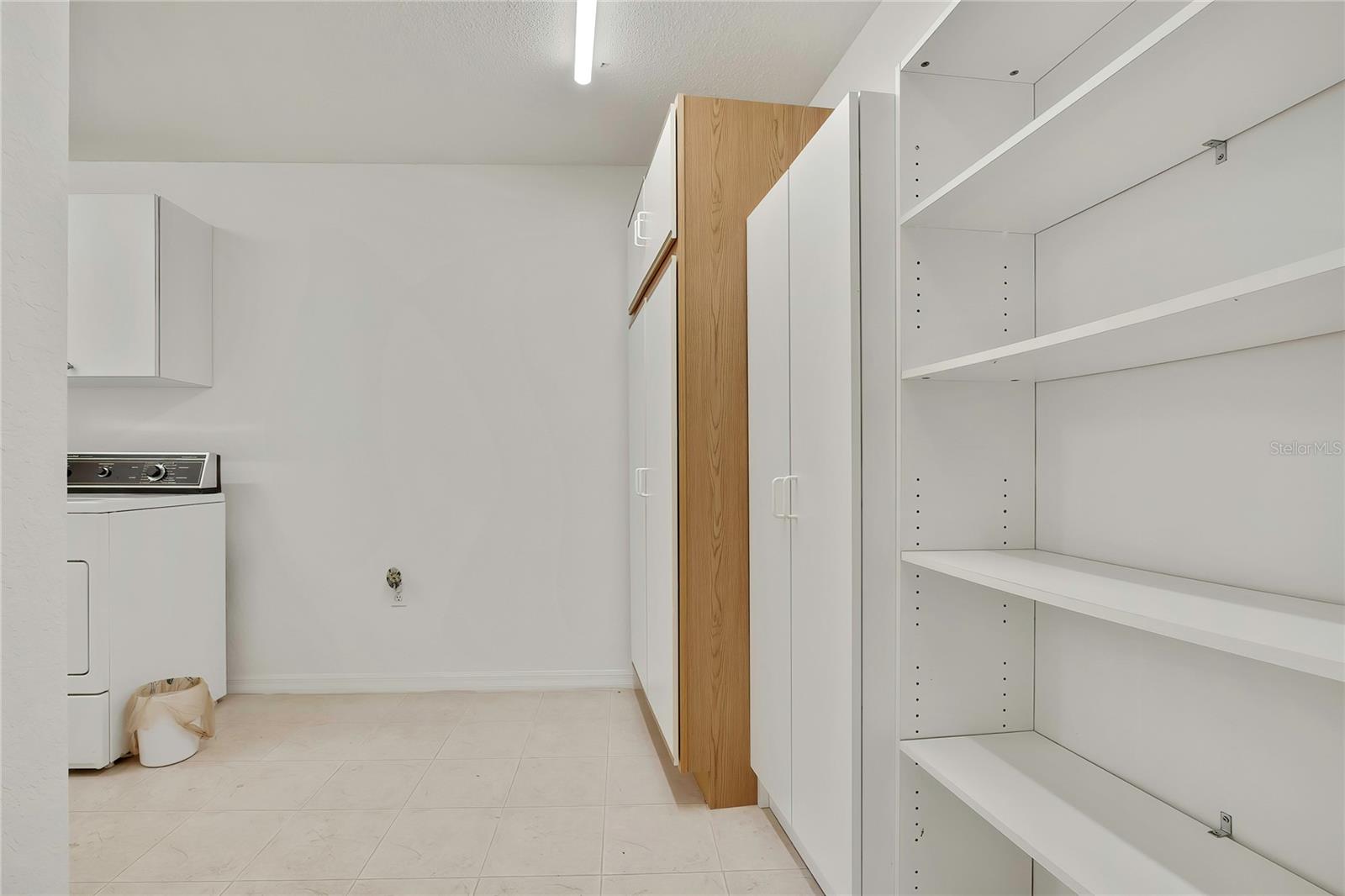 11203 Sun Tree Rd Property Photo 22