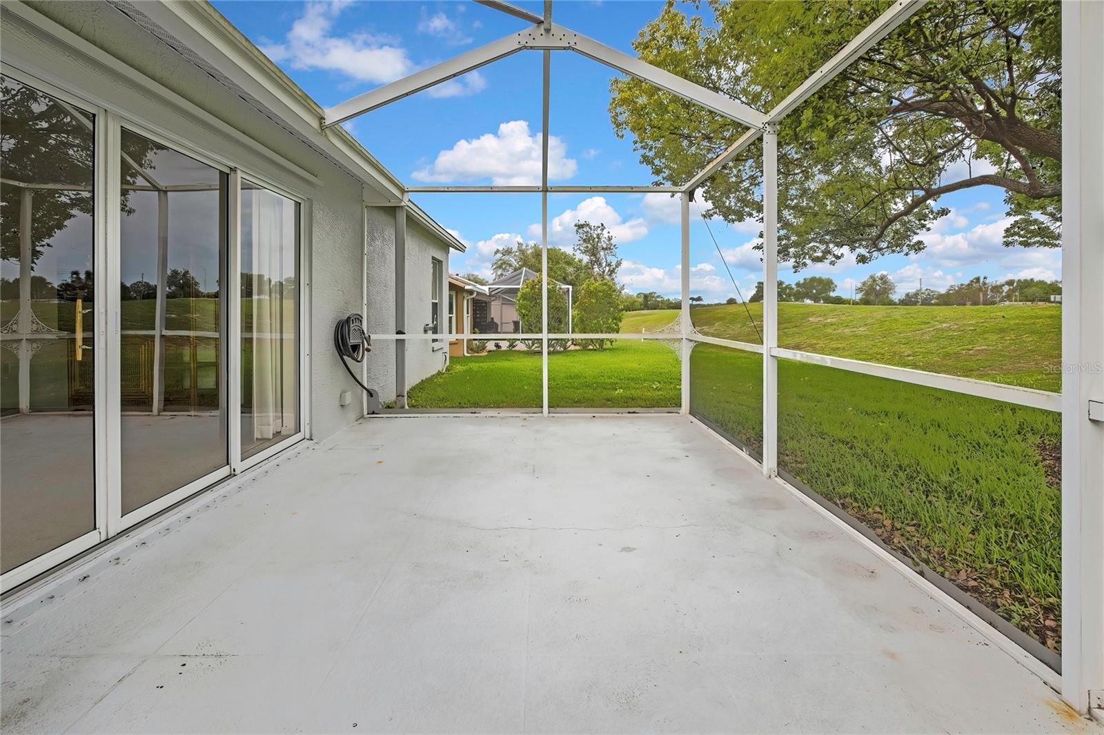 11203 Sun Tree Rd Property Photo 36